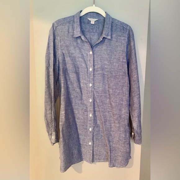 Garnet Hill Blue Linen Button Down Shirt Size Small - Picture 8 of 8